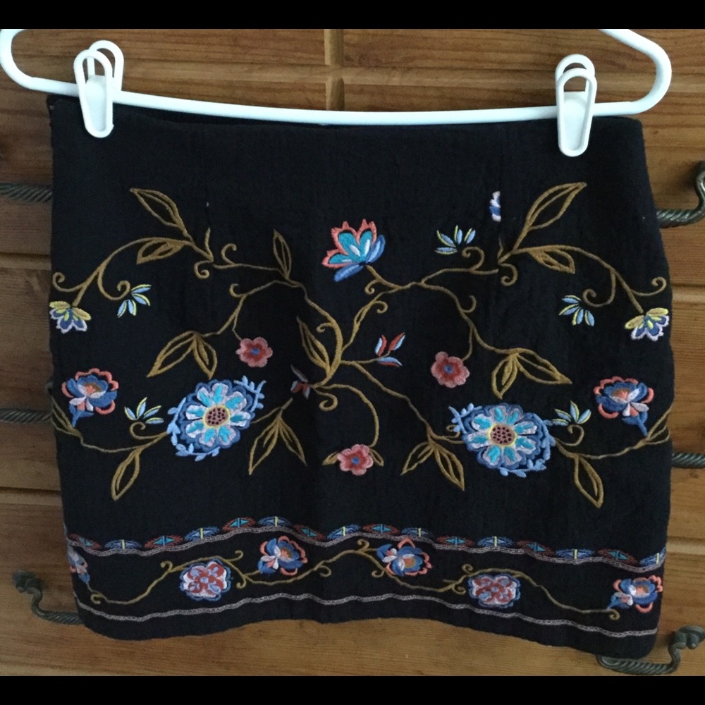 Women’s embroidered skirt.